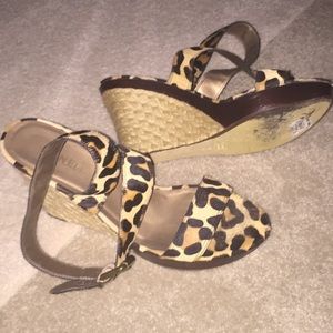 VAN ELI Leopard print wedge sandal